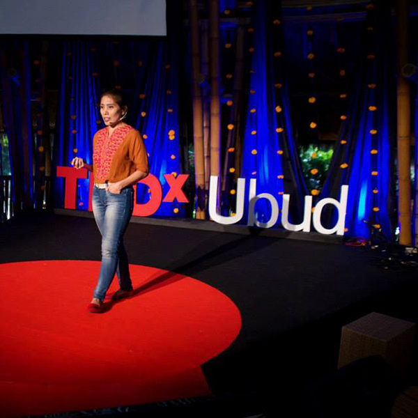 Batik Fractal presentation - TED x UBUD